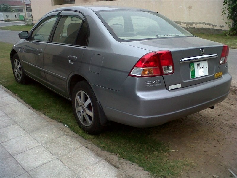 Honda Civic 2005 in Pakistan