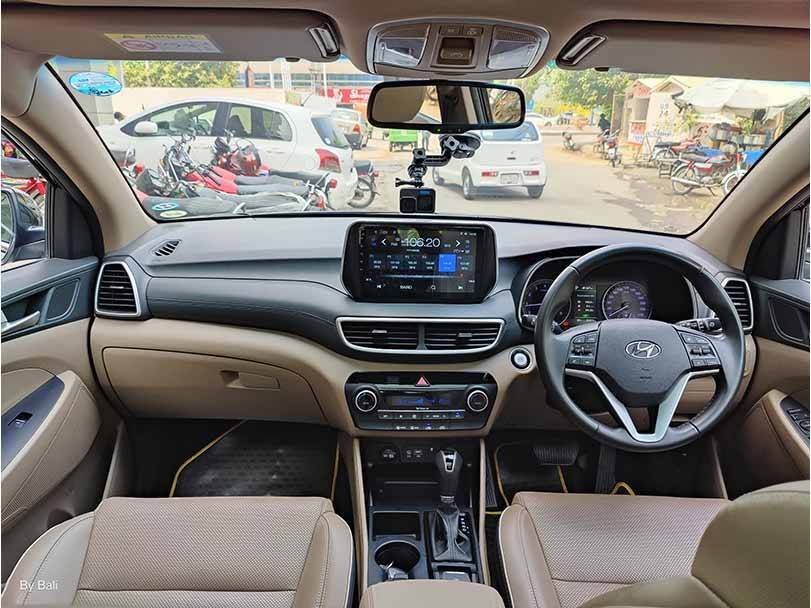 Honda Civic vs Hyundai Tucson