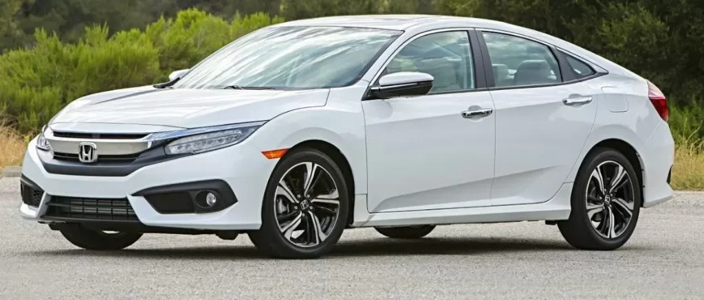 Honda Civic vs Hyundai Tucson